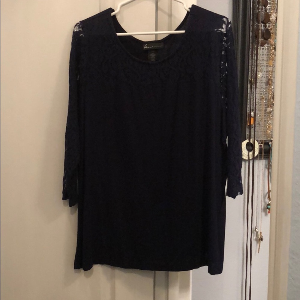 Navy w/Lace Sleeves 3/4 length Top